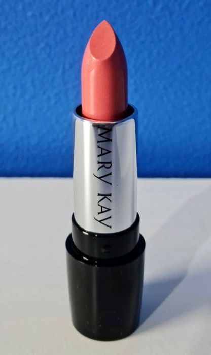 Żelowa Szminka Semi-Shine  Romantic Pink mary kay