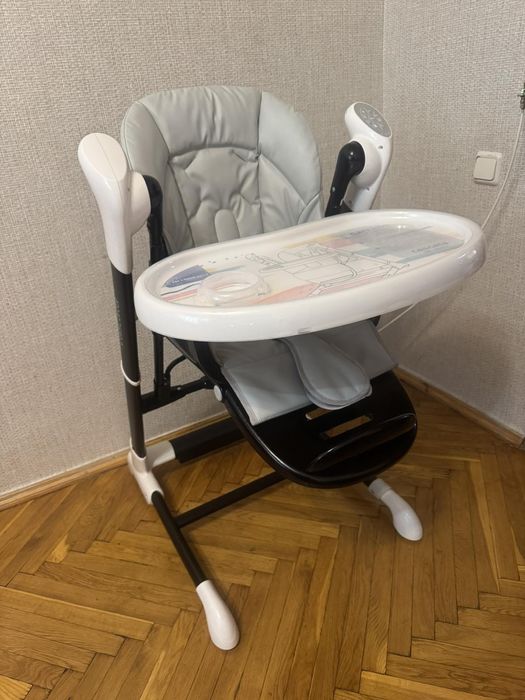 Стільчик-гойдалка 3 в 1 CARRELLO Cascata