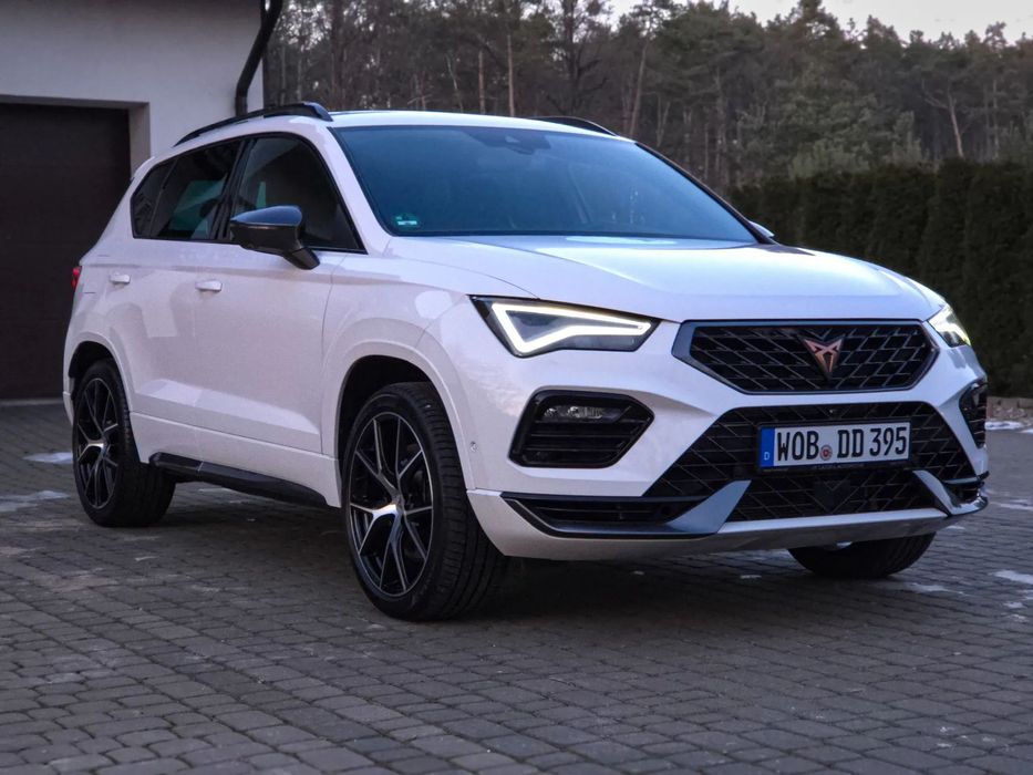 Cupra Ateca fv23%,bezwypadkowy ! 300km ! Na głosnienie beta !
