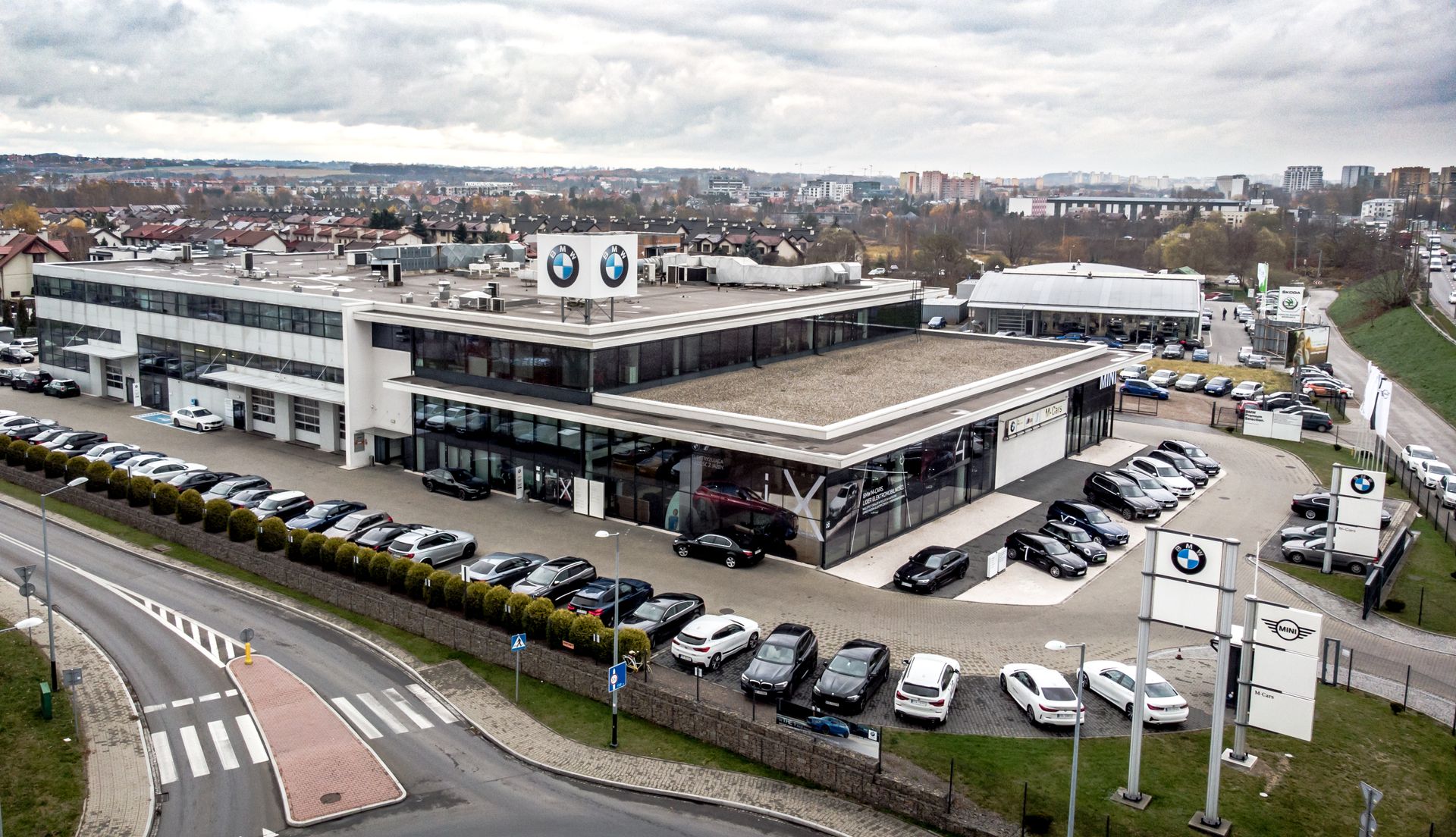 M-CARS AUTORYZOWANY DEALER BMW top banner