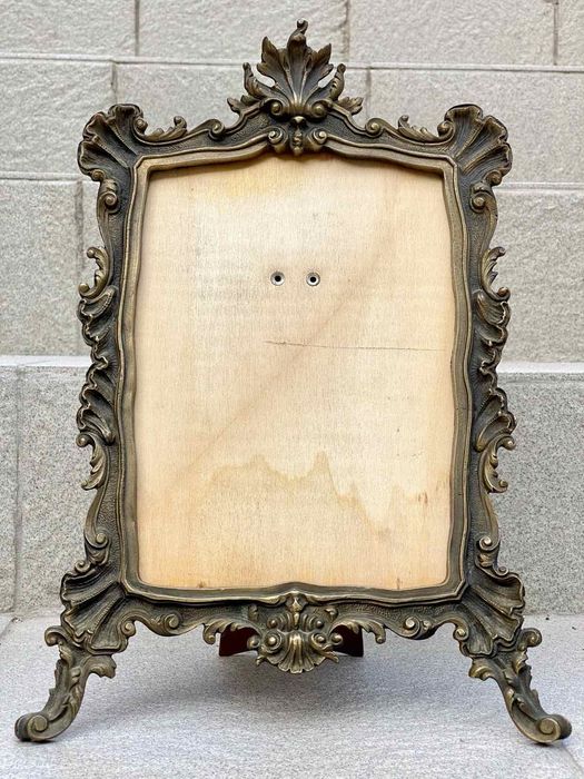 Антикварні рамки