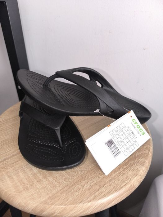 CROCS czarne klapki japonki kadee flip W6(36-37)