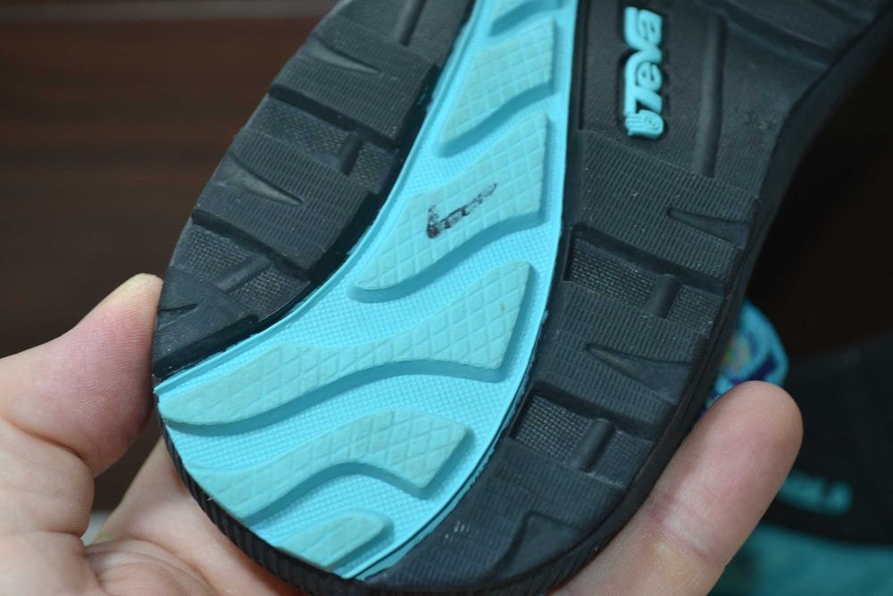 teva 38-39р сандалии босоножки оригинал