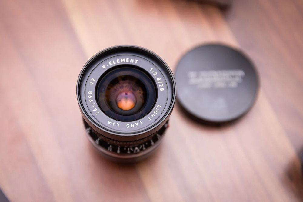 Light Lens Lab 28mm