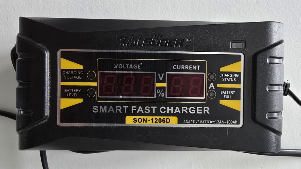 Ładowarka automatyczna prostownik