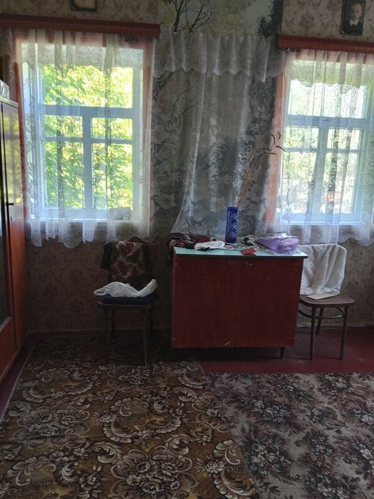 Продаж будинку в селі