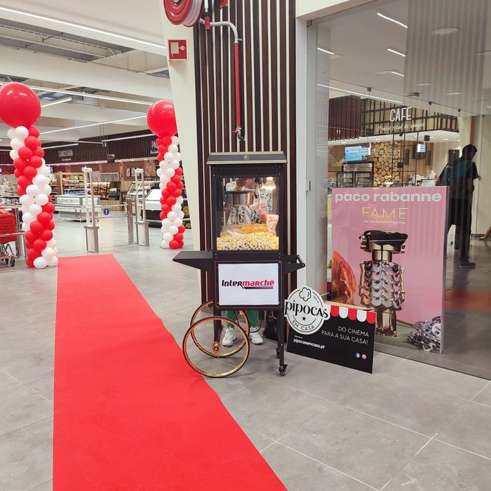 Máquina de Pipocas, Algodão Doce e Gelados