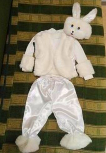 Праздничный костюм зайчика
