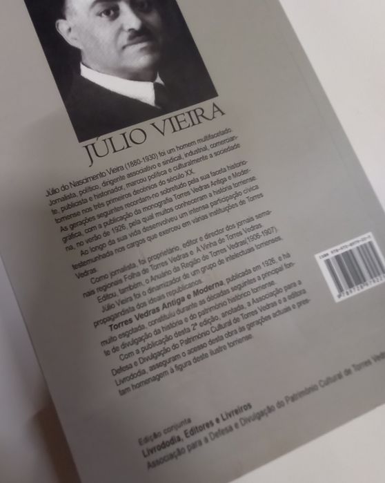Livro sobre a história de Torres Vedras