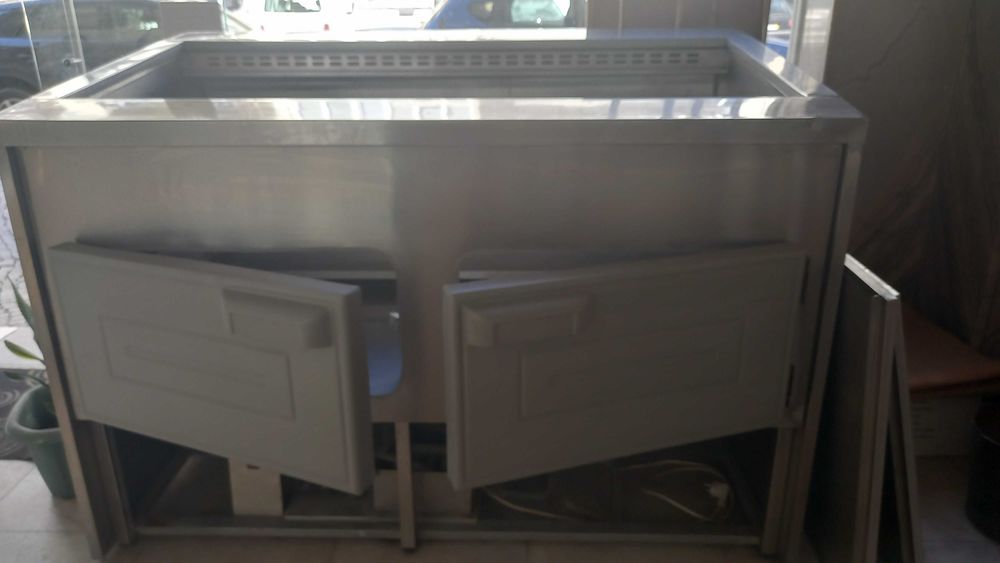 Bancada de frio profissional (refrigeração)