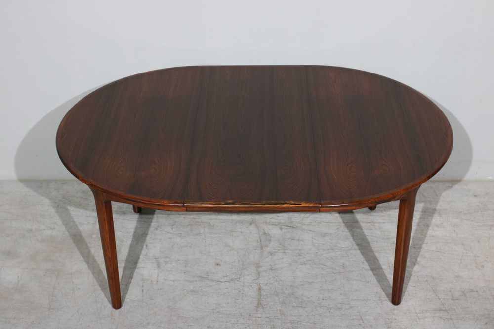 Mesa de jantar extensível Henning Kjaernulf em pau santo | Design