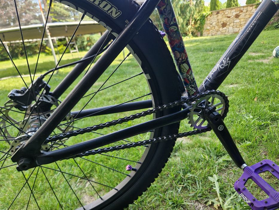 Rower dirt metropolis 2 ns bike