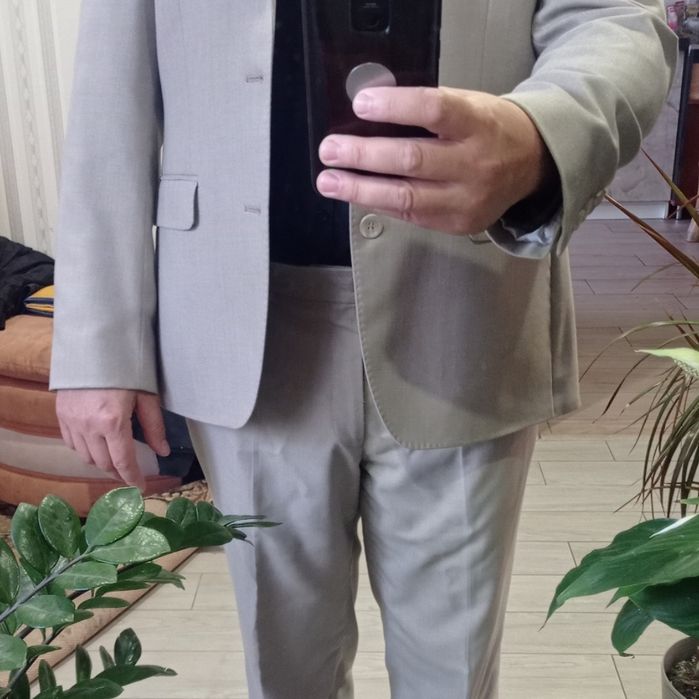 Костюм чоловічий