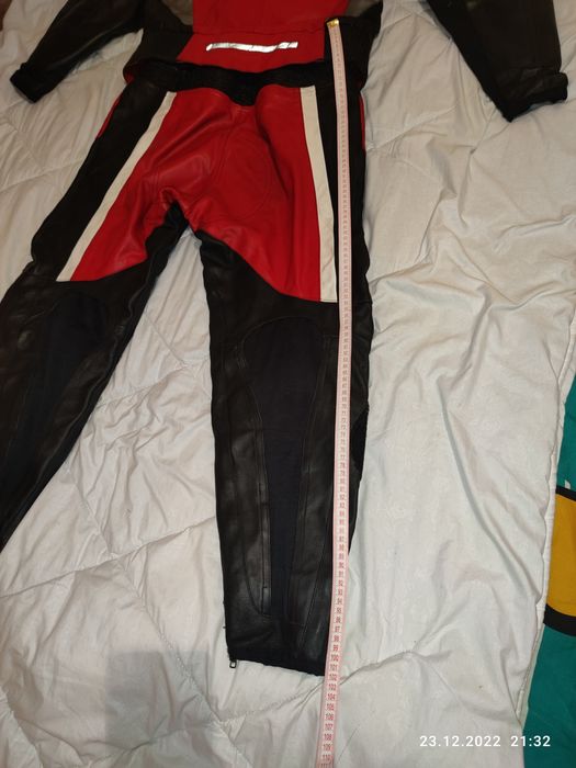 Продам мотокомбінезон!