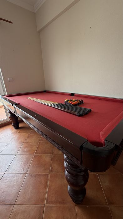 Mesa de Snooker Com acessórios incluídos Bolas, triângulo, tacos, escova,rebeca