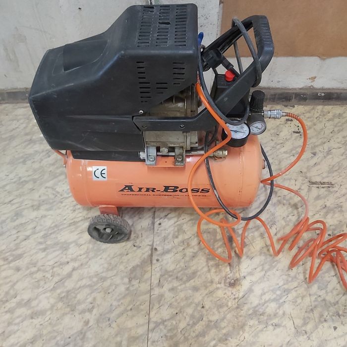 Kompresory 2 szt.AIR BOSS 24l AERFAST 50L