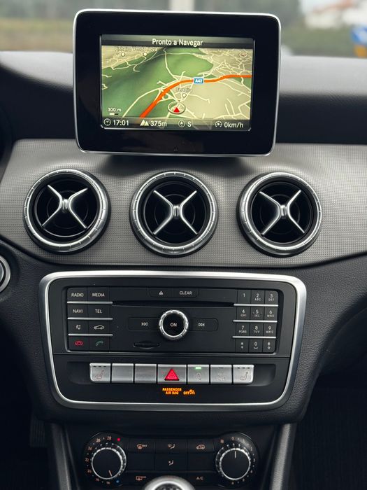 Mercedes Benz CLA 200 d Shooting Brake Urban