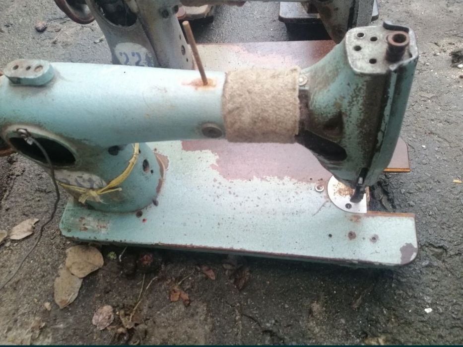 Швейні машинки  4шт