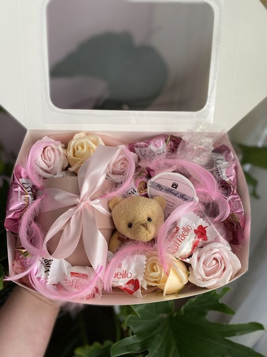 Подарунковий бокс,подарунок на новий рік, новорічний подарунковий бокс