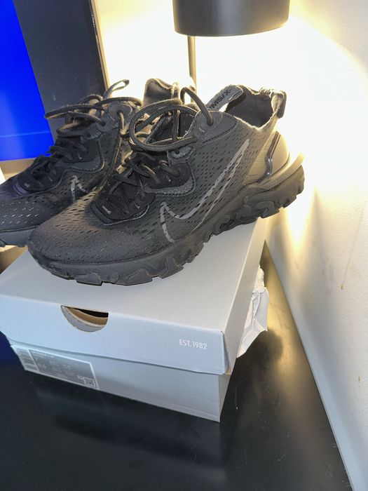 Nike React Preta