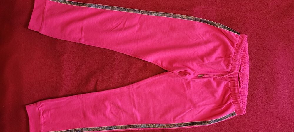 Штани спортивні на дівчинку