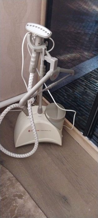 Продам паровий утюг