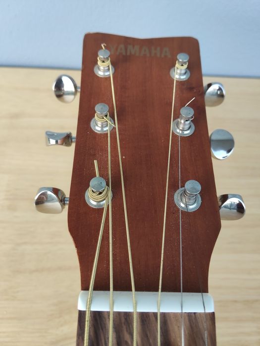Yamaha FG-Junior (JR1) - Guitarra Acústica 3/4 (Ideal Viagem/Iniciação)