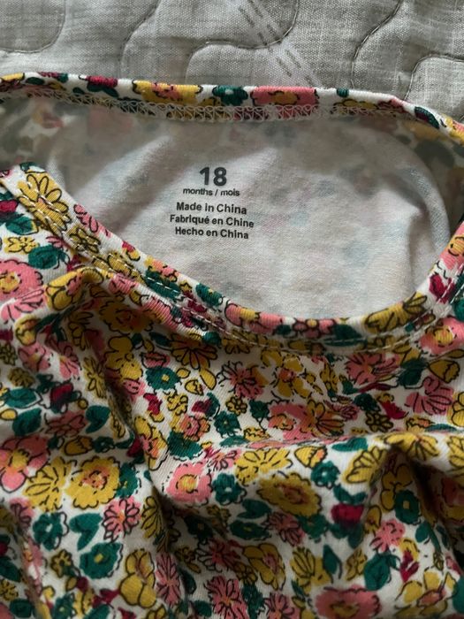 Одяг на дівчинку розмір 80-86