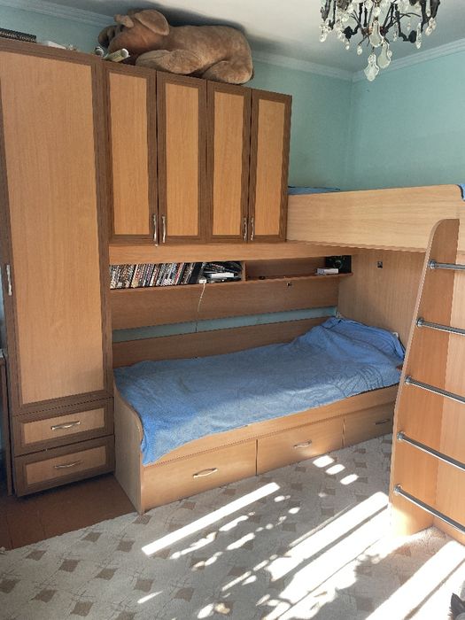 Обмін дитяче ліжко, дитяча стінка