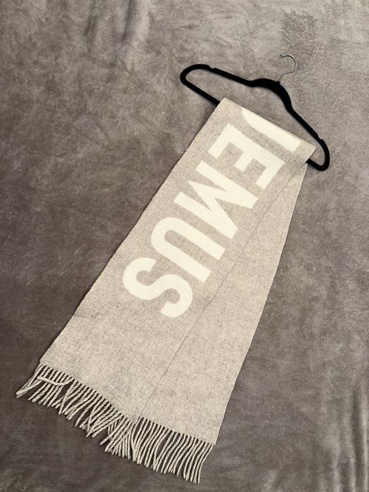 Оригінал! Шарф Jacquemus Logo, нюанс