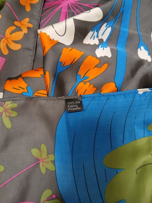 Шовковий палантин шарф