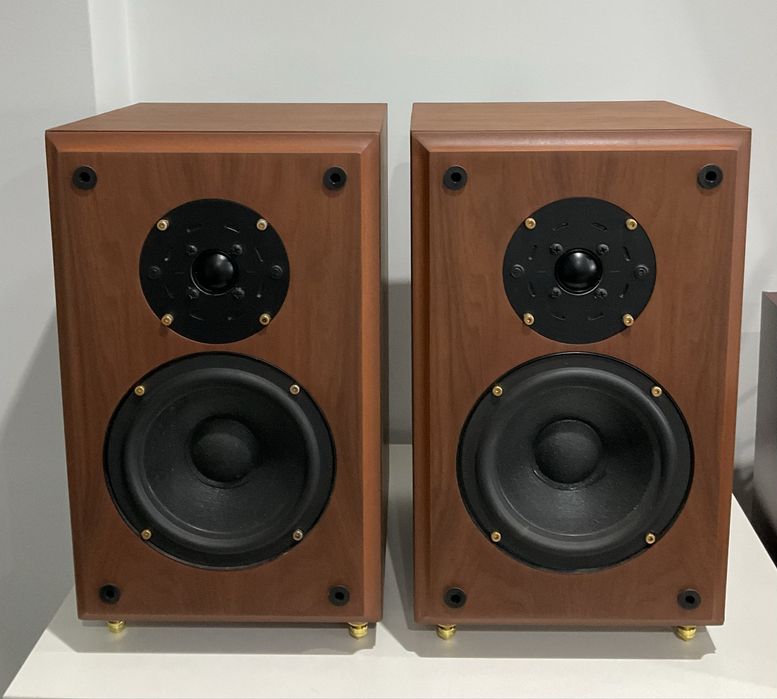 Акустика “Sabre” by Ruark Acoustics