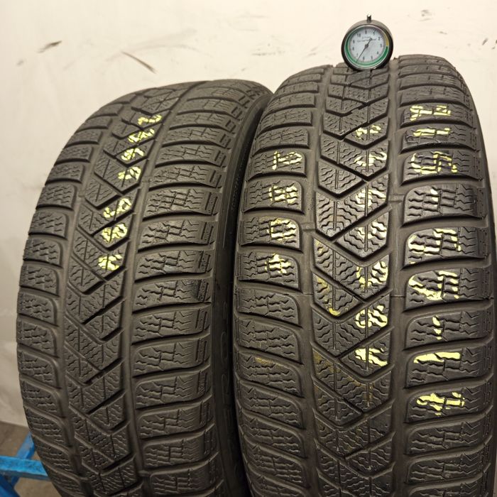 215/55R17 Pirelli Sottozero 3