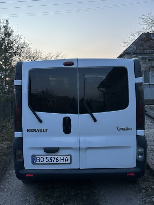 Renault traffic 2