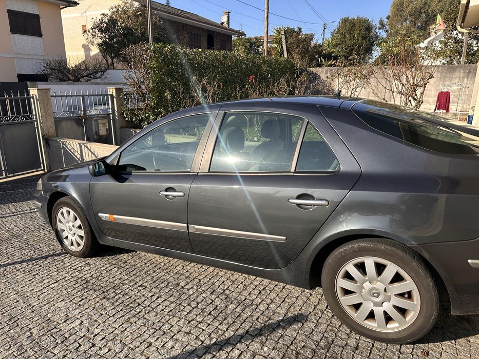 Título: Renault G Laguna 1.8 D – Gasóleo – 5 Lugares – Inspeção em Dia