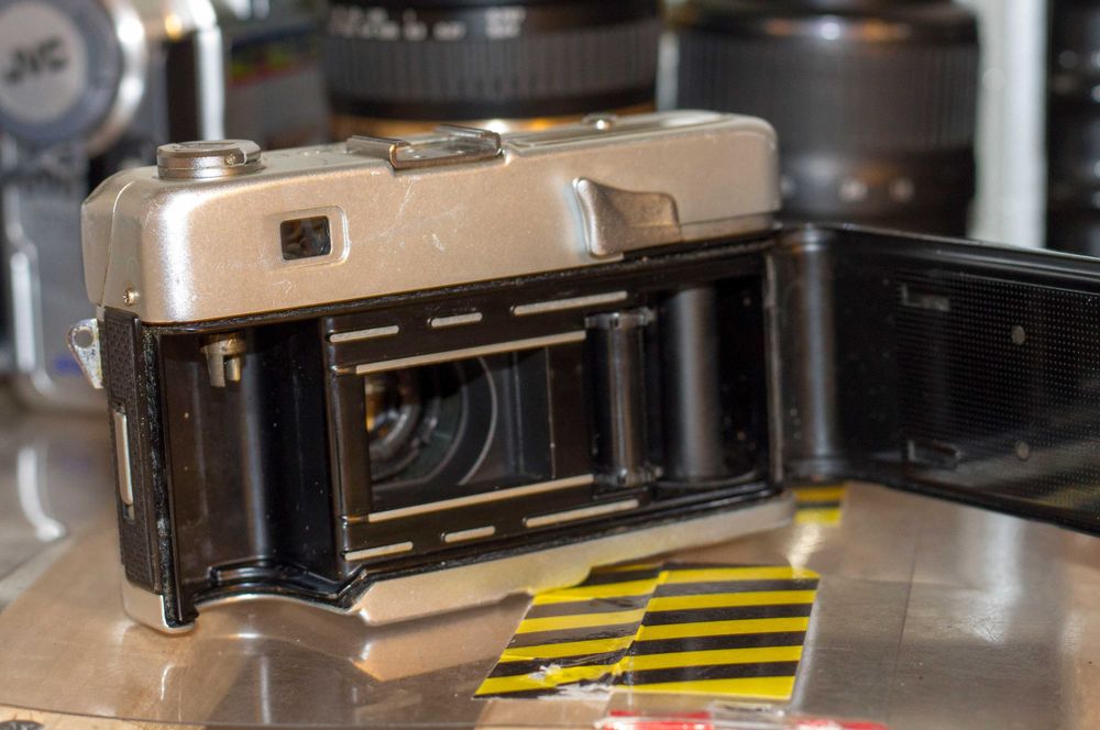 предмет колекціонування фотоапарат Petri Racer 2.8 45mm