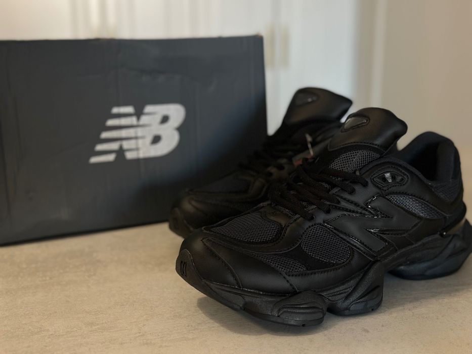 New Balance 9060 czarne 44 / 45 - NOWE Sneakersy U9060NRI