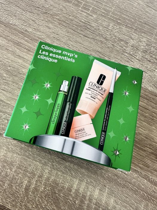 Подарунковий набір Clinique
