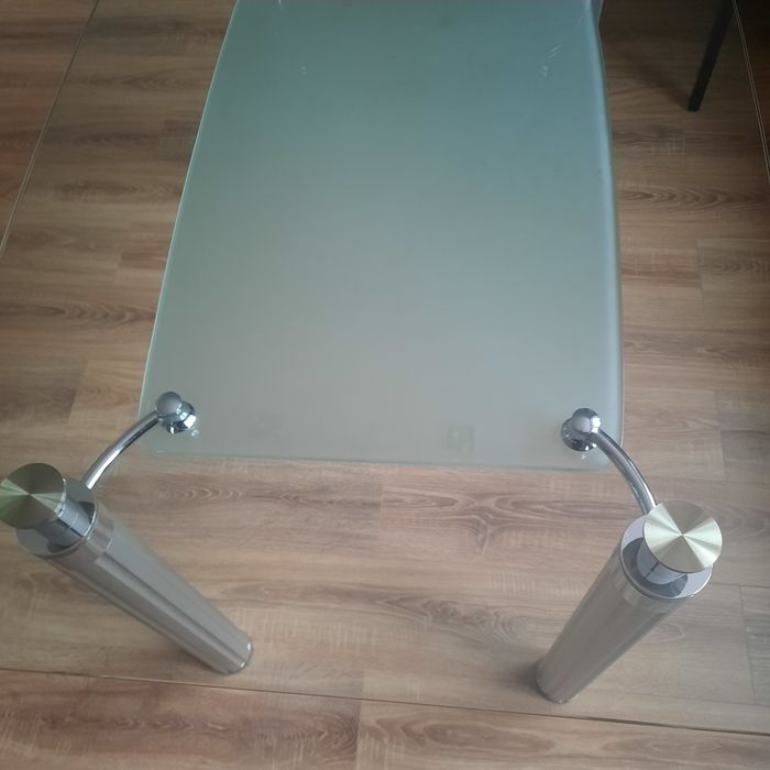 Szklany stół 110x70