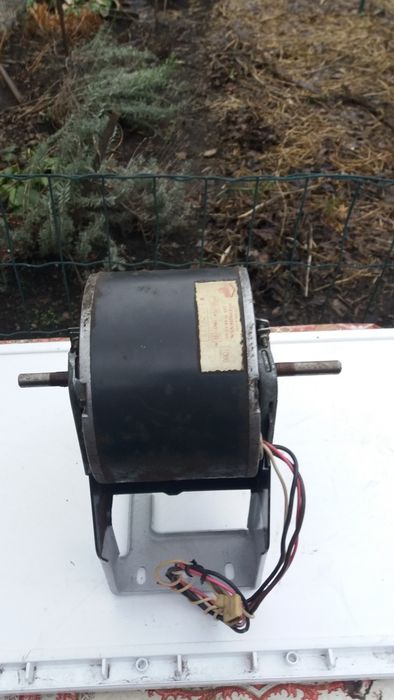 Двигатель типа ДАК 71 -40 -1,0