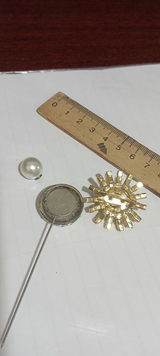 Продам брошечки гарні
