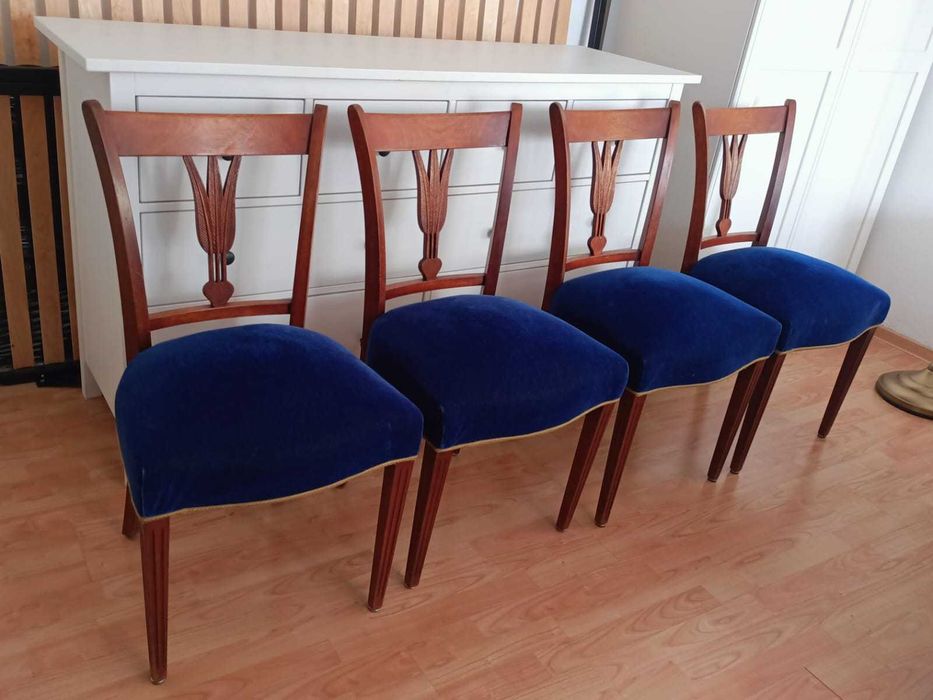 Stylowe krzesła drewniane