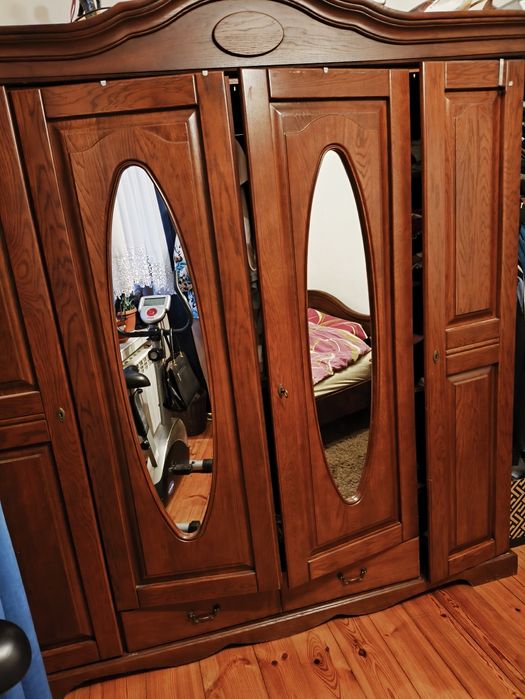 Szafa do ubran.Debowa