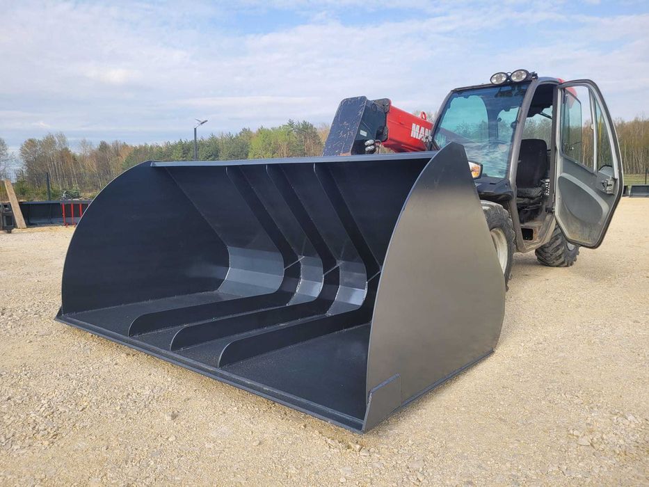 Łyżka/ Łycha objętościowa do zboża do ładowarek teleskopowych Manitou JCB Merlo Bobcat/ Tura ciągnika- Dowóz