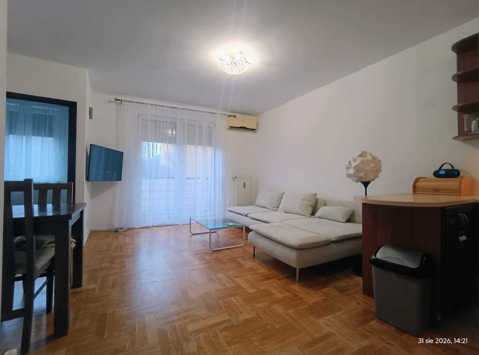 Mieszkanie po remoncie, gotowe do wprowadzenia w centrum Pruszkowa