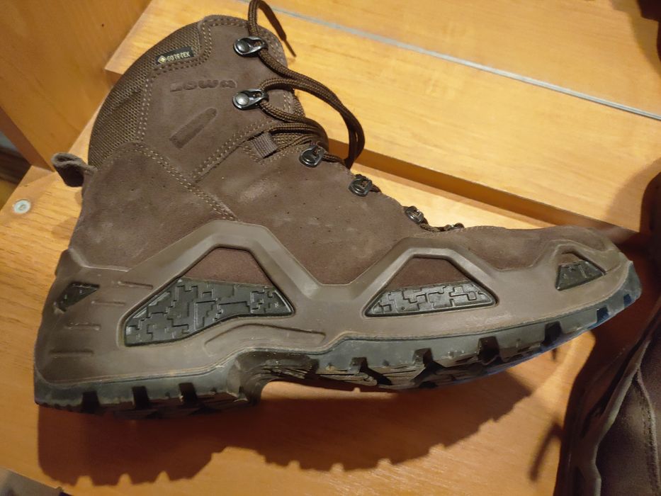 Продаж берців Лова Z-6S GTX, демісезонні , розмір 43,5, стан - як нові
