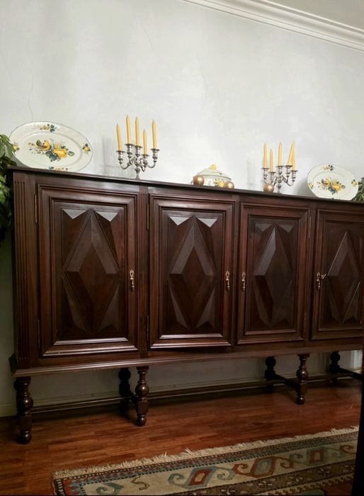 Vendo Móveis Edtilo Sec. XXVII em excelente estado!