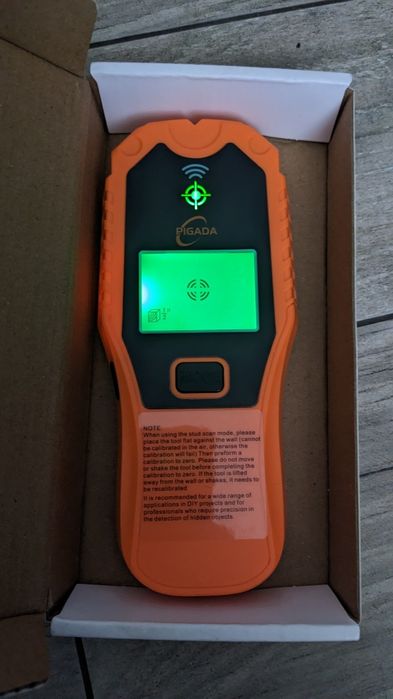 Детектор проводки в стіні