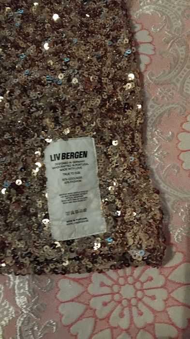 Duas saias narca liv bergan