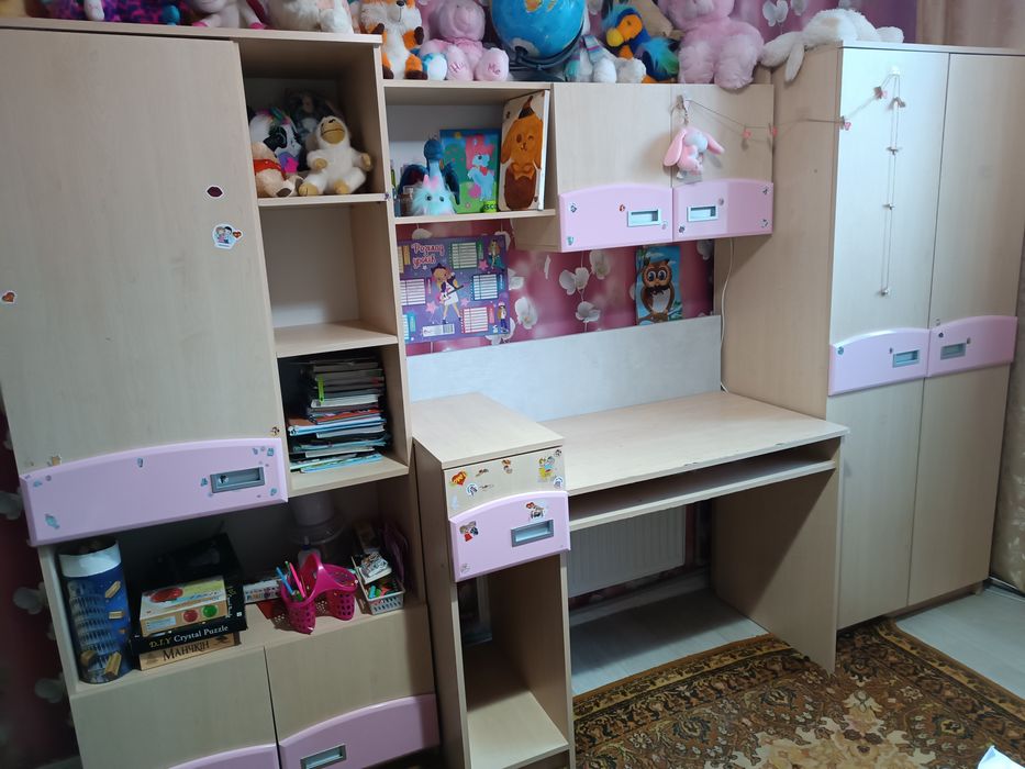 Продам б/у дитячі меблі